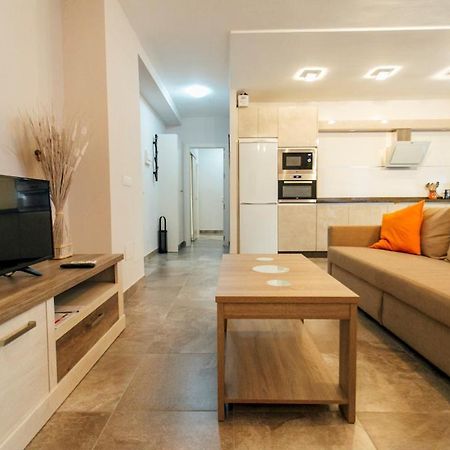 Wide And Diaphanous- 3Bd 2Bth- Alcazar Sewilla Zewnętrze zdjęcie
