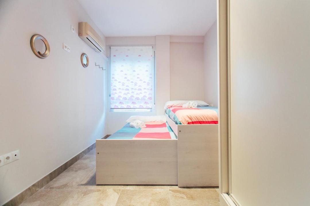 Wide And Diaphanous- 3Bd 2Bth- Alcazar Sewilla Zewnętrze zdjęcie