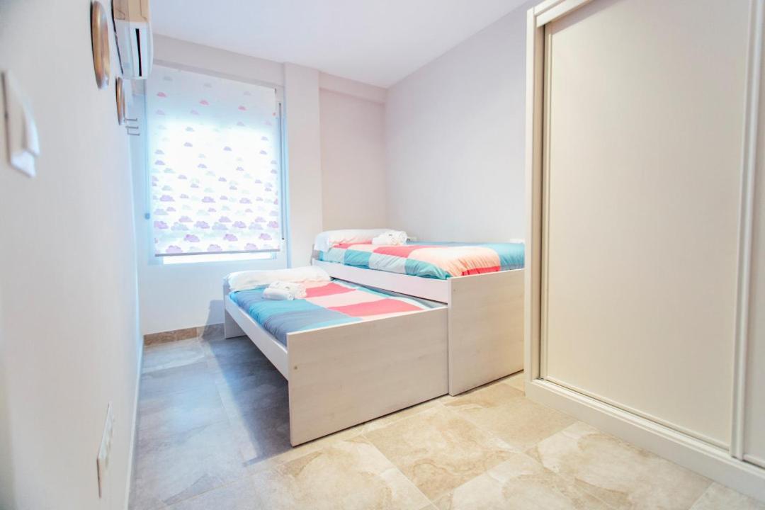 Wide And Diaphanous- 3Bd 2Bth- Alcazar Sewilla Zewnętrze zdjęcie