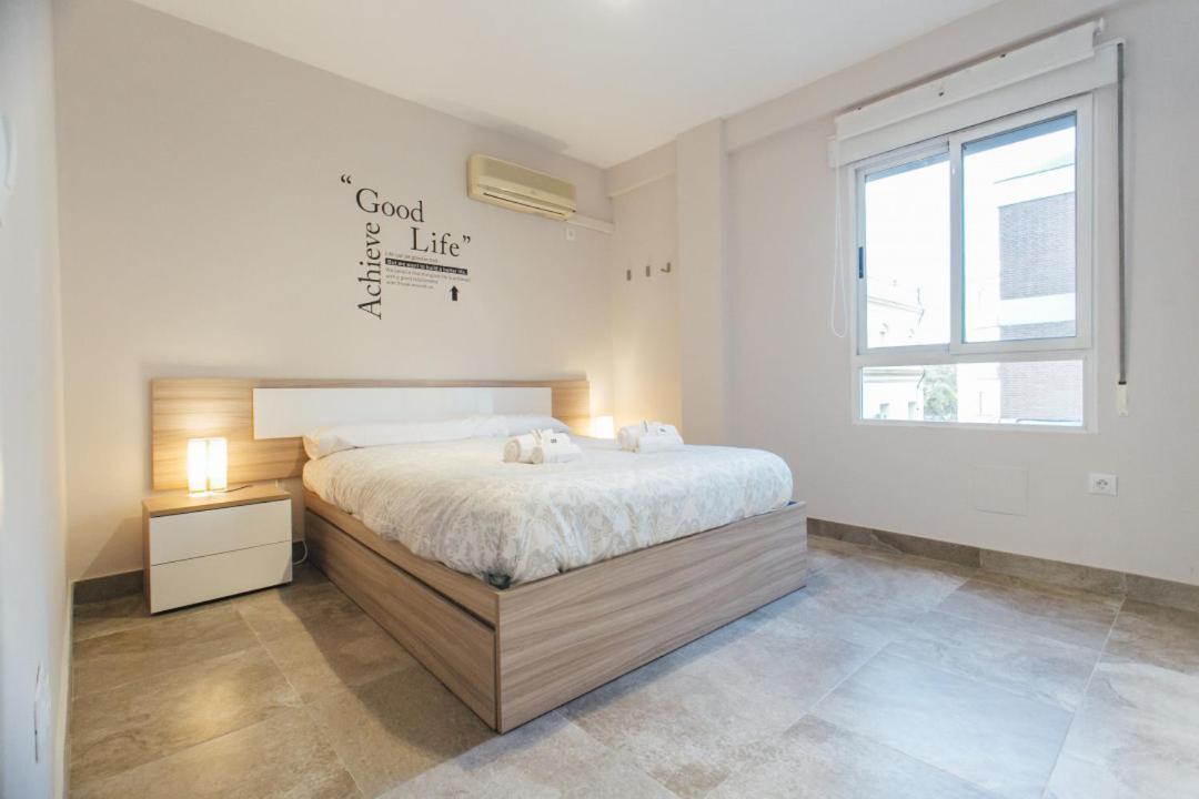 Wide And Diaphanous- 3Bd 2Bth- Alcazar Sewilla Zewnętrze zdjęcie
