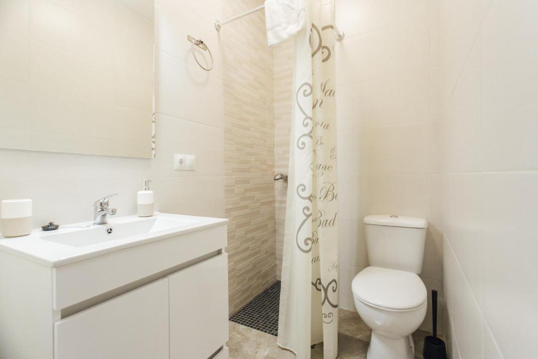 Wide And Diaphanous- 3Bd 2Bth- Alcazar Sewilla Zewnętrze zdjęcie