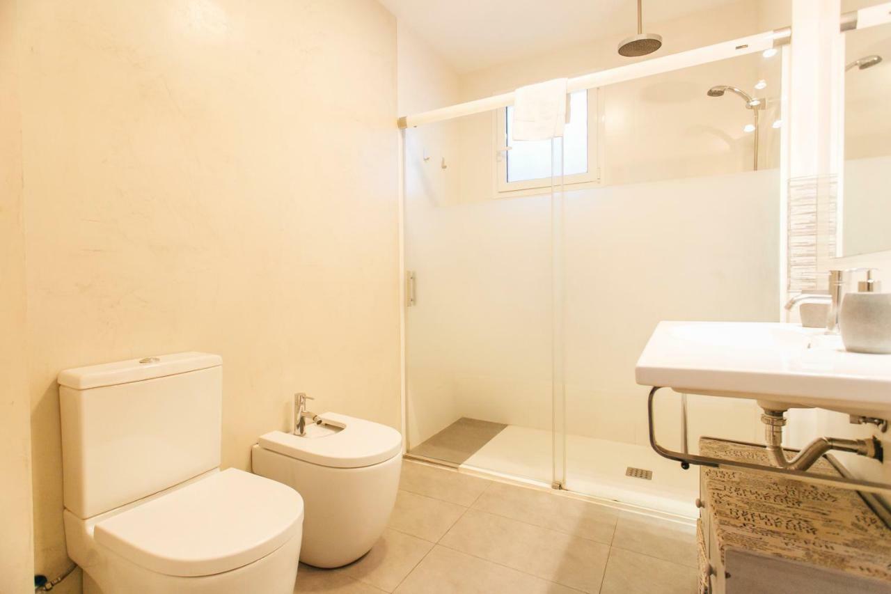 Wide And Diaphanous- 3Bd 2Bth- Alcazar Sewilla Zewnętrze zdjęcie